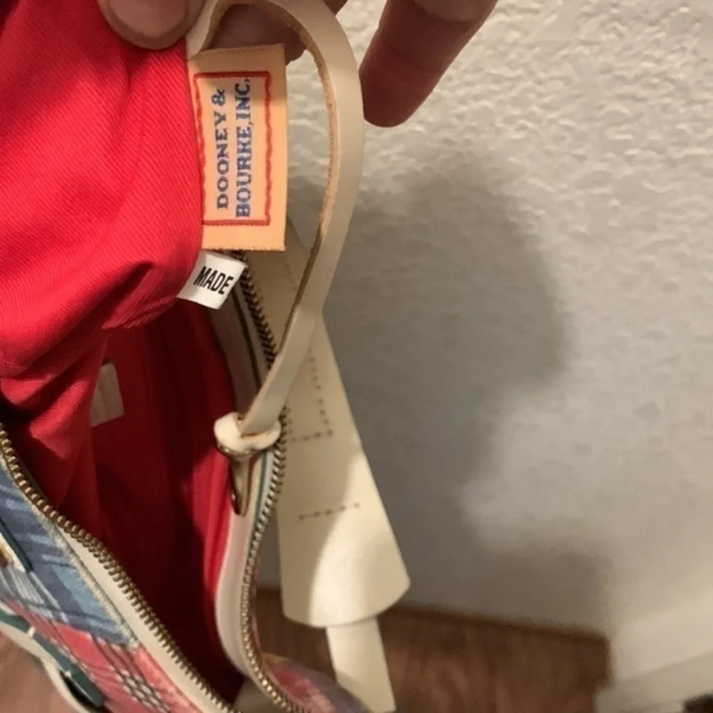 Dooney & Bourke plaid picnic ants shoulder bag - Picture 11 of 12
